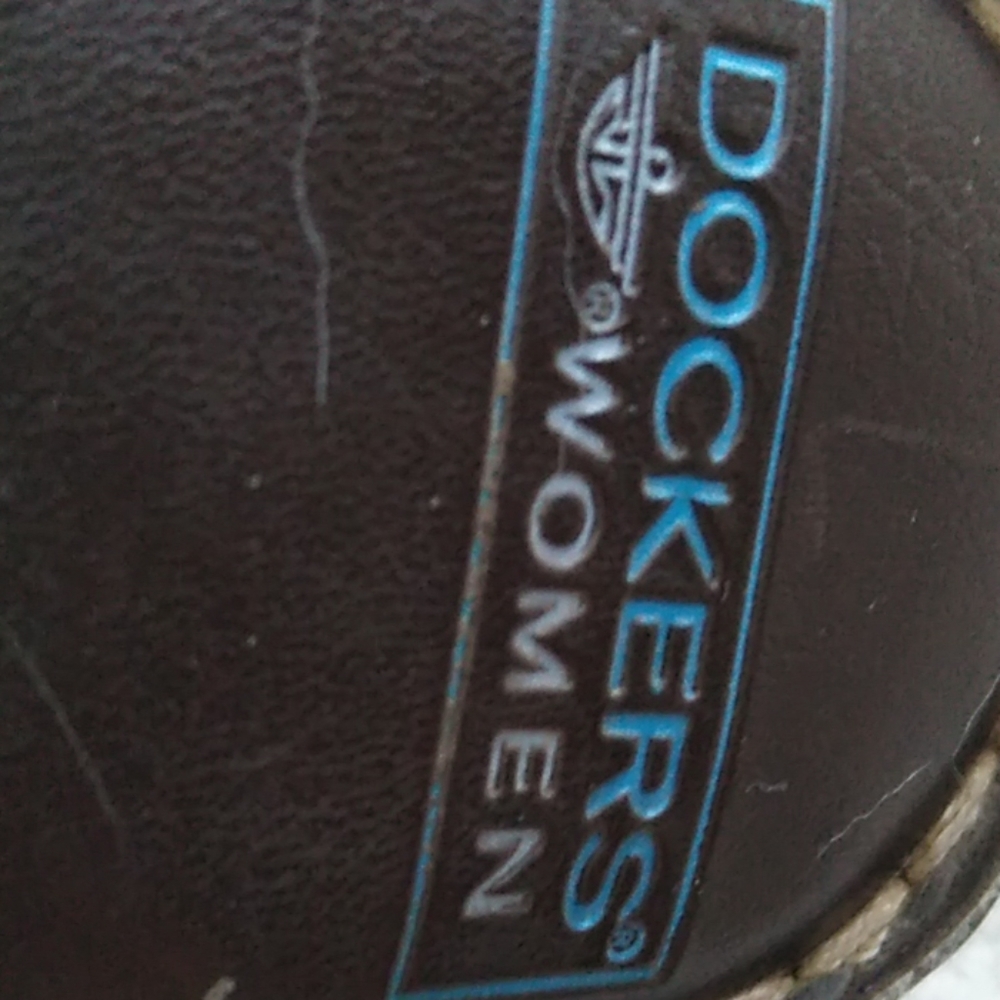 Brown Dockers sandles - Picture 2 of 5